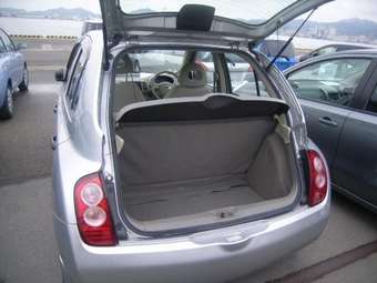 2004 Nissan March Photos