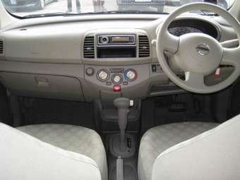 2004 Nissan March Pictures