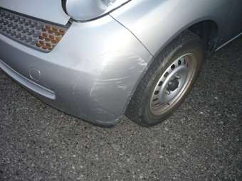 2004 Nissan March Pictures