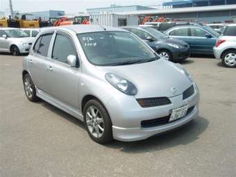 2004 Nissan March Photos