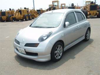 2004 Nissan March Pictures