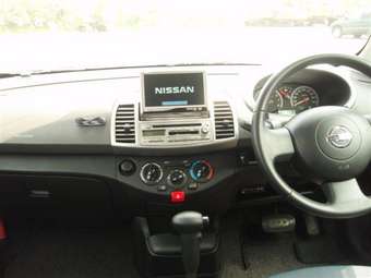 2004 Nissan March Pics