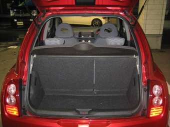 2004 Nissan March Pics