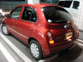 2004 Nissan March Pictures