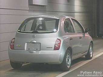 2004 Nissan March Photos