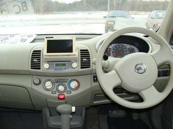 2004 Nissan March Photos