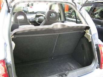 2004 Nissan March Pics
