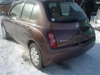 2004 Nissan March Images