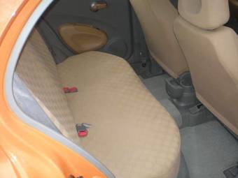 2004 Nissan March Pictures