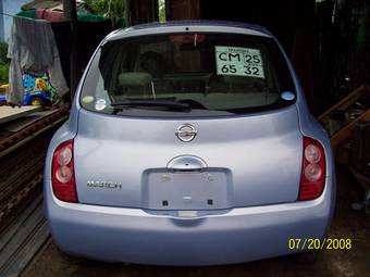 2004 Nissan March Pictures