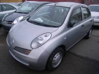2004 Nissan March Photos