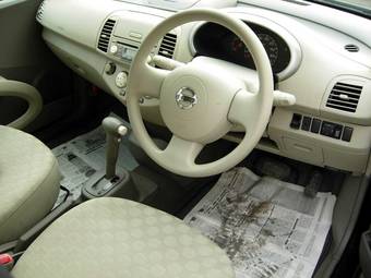 2004 Nissan March Photos