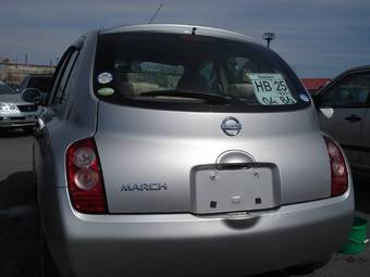 2004 Nissan March Photos