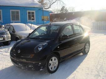 2004 Nissan March Pictures