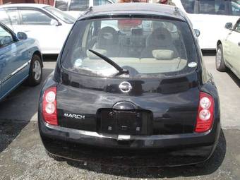 2004 Nissan March Pictures