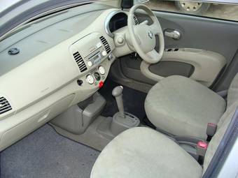 2004 Nissan March Images