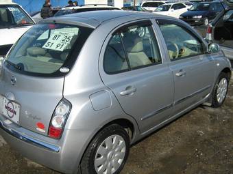 2004 Nissan March Images