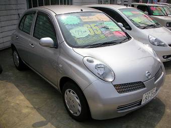 2004 Nissan March Photos