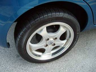 2004 Nissan March Pics