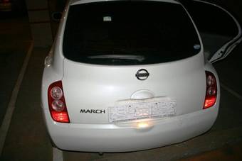 2004 Nissan March Pictures