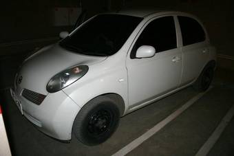 2004 Nissan March Photos