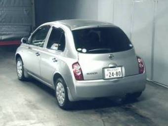 2004 Nissan March Pictures
