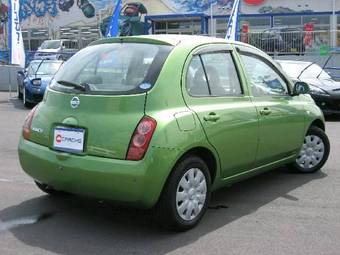 2004 Nissan March Pictures