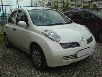 2004 Nissan March Pictures