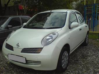 2004 Nissan March Photos