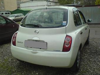 2004 Nissan March Pictures