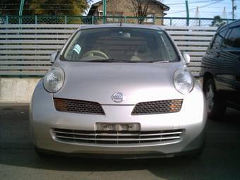 2004 Nissan March Photos