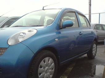 2004 Nissan March Photos