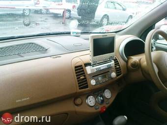 2004 Nissan March Photos