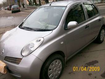 2004 Nissan March Pictures