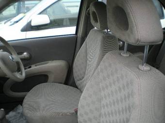 2004 Nissan March Photos
