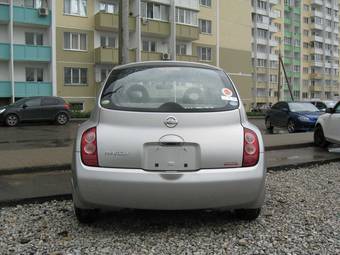 2004 Nissan March Photos