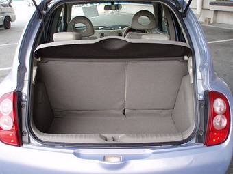 2004 Nissan March Pictures
