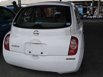 2004 Nissan March Photos