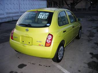 2004 Nissan March Photos