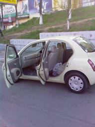 2004 Nissan March Photos