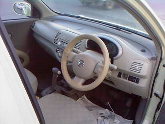 2004 Nissan March Pictures