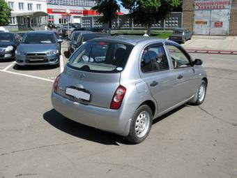 2004 Nissan March Pictures
