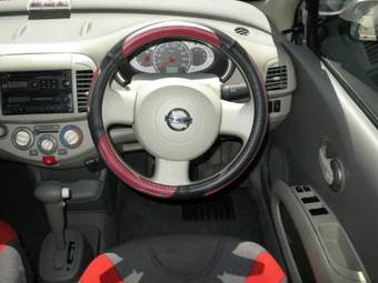 2004 Nissan March Pictures