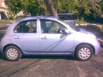2004 Nissan March Photos