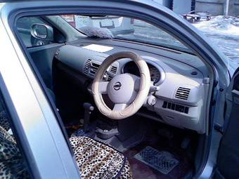 2004 Nissan March Photos