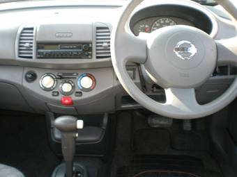 2004 Nissan March Photos