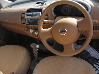 2004 Nissan March Pictures
