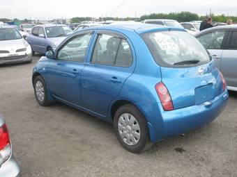 2004 Nissan March Photos