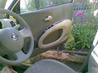 2004 Nissan March Photos