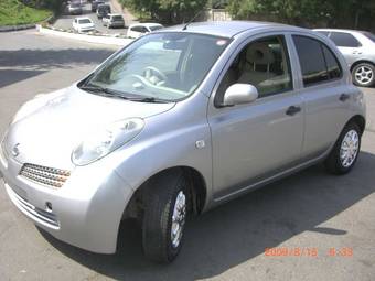 2004 Nissan March Pictures